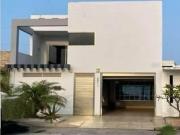 Casa en venta en Los Pinos, Veracruz, Veracruz de...