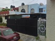 Casa en venta en Los Pirules Ote. 42, Arcos del Alba,...