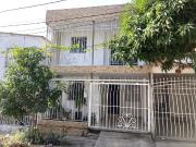 casa en venta en los robles. Cod V106344