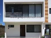 Casa en venta en Los Robles Juriquilla II, Queretaro