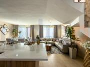 Casa en Venta en Los Robles Ziré Encino