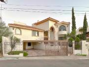CASA EN VENTA EN LOS SABINOS