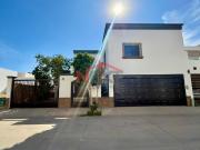 CASA EN VENTA EN LOS SANTOS RESIDENCIAL