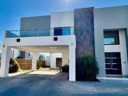 CASA EN VENTA EN LOS SANTOS RESIDENCIAL