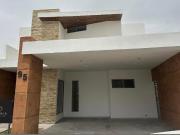Casa en venta en Los Viñedos, Torreón, Coahuila de Zaragoza