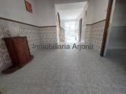 Casa en venta en Lucena