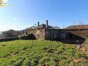 Casa en venta en Lugo, Parroquias del Oeste. CASA CON...