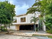 Casa en Venta en M?rida en Esquina, Yucat?n Country...