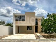 Casa en Venta en M?rida en Privada Provincia con Campo...