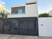 CASA EN VENTA EN M?RIDA, MONTEBELLO, ENTREGA INMEDIATA