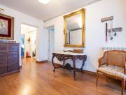 Casa en venta en Madrid, Palomas. Chalet pareado en...