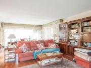 Casa en venta en Madrid, Peñagrande. Chalet en venta en...