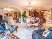 Casa en venta en Madrid, Simancas. Chalet en venta San...