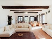 Casa en venta en Málaga, Olías. Casas.