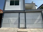 CASA EN VENTA EN MANANTIALES
