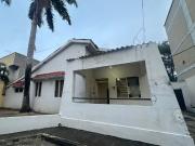 casa en venta en manga. Cod V17408