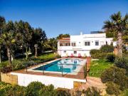 Casa en venta en Manilva, Manilva Pueblo. Villa Alcorrín...