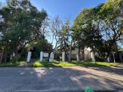 Casa en venta en Manuel B. Gonnet