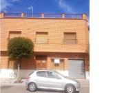 Casa en venta en Manzanares. Casa en dos plantas con...