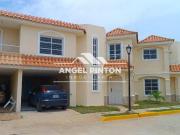 Casa en Venta en Maracaibo Norte Zulia 200 m2. 4 hab