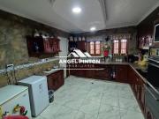 Casa en Venta en Maracaibo Oeste Zulia 400 m2. 5 hab