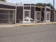 Casa en Venta en Maracaibo OESTE Zulia 632 m2. 5 hab