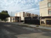 Casa en Venta en Maracaibo Zulia 109 m2. 3 hab