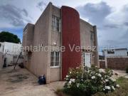 Casa en Venta en Maracaibo Zulia 163 m2. 4 hab