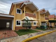 Casa en Venta en Maracaibo Zulia 213 m2. 3 hab