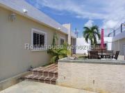Casa en Venta en Maracaibo Zulia 280 m2. 5 hab