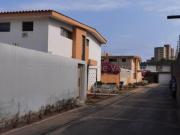 Casa en Venta en Maracaibo Zulia 300 m2. 5 hab