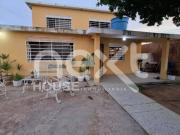 Casa en Venta en Maracaibo Zulia 318 m2. 4 hab