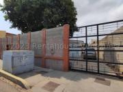 Casa en Venta en Maracaibo Zulia 400 m2. 4 hab