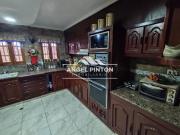 Casa en Venta en Maracaibo Zulia 400 m2. 5 hab