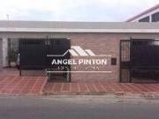 Casa en Venta en Maracaibo Zulia 453 m2. 4 hab