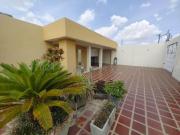 Casa en Venta en Maracaibo Zulia 480 m2. 4 hab