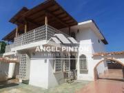 Casa en Venta en Maracaibo Zulia 800 m2. 7 hab