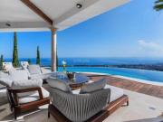 Casa en venta en Marbella, Alto de los Monteros....