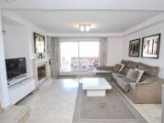 Casa en venta en Marbella, Cabopino Artola. Casas.