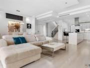 Casa en venta en Marbella, Cabopino Artola. Chalet de...