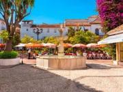 Casa en venta en Marbella, Casco Antiguo. CASA MATA EN...