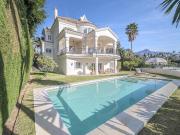 Casa en venta en Marbella, Casco Antiguo. Casas.