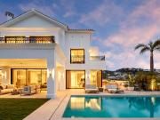 Casa en venta en Marbella, Casco Antiguo. Elegancia...