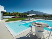 Casa en venta en Marbella, Casco Antiguo. Villa en venta...