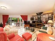 Casa en venta en Marbella, Divina Pastora. 62633 Villa...