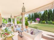 Casa en venta en Marbella, La Carolina Guadalpín. Villa...