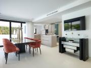 Casa en venta en Marbella, Las Brisas. 5 dormitorios, 5...