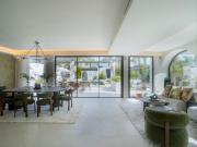 Casa en venta en Marbella, Las Brisas. Villa 6...