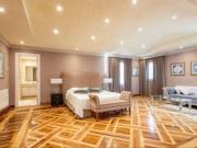 Casa en venta en Marbella, Lomas de Marbella Club. Casa...