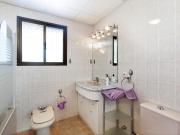 Casa en venta en Marbella, Los Naranjos. Casas.